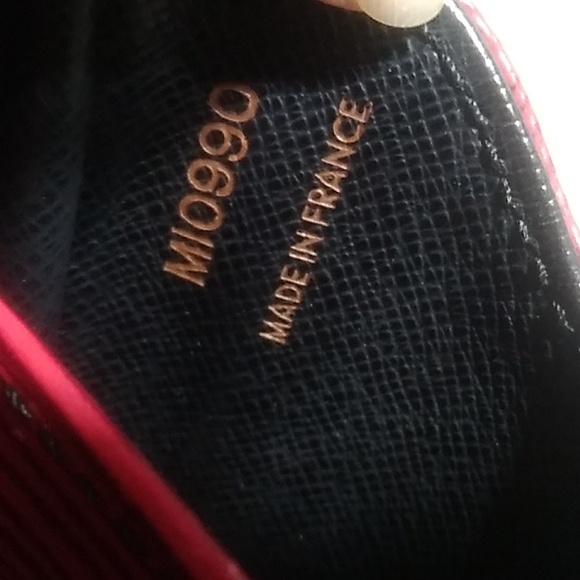 FIRM! Authentic Louis Vuitton Epi Cartuochiere MM Red Leather Bag MI0990 - Picture 16 of 17